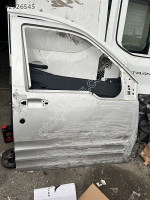 Ford  Connect Sağ Ön Kapı Çıkma Parçası