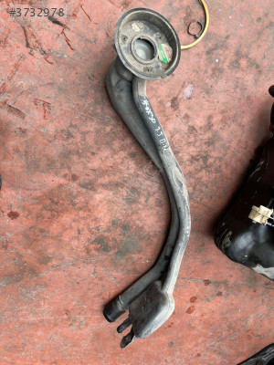 CİTRÖEN  SAXO  1.5  DİZEL  YAKIT  DOLUM  BOĞAZI