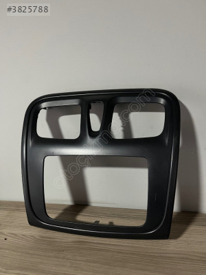 Renault Clio Symbol Teyp Çerçevesi