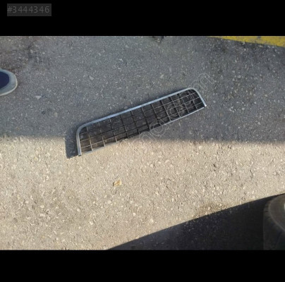 Fiat Linea ön tampon alt ızgara