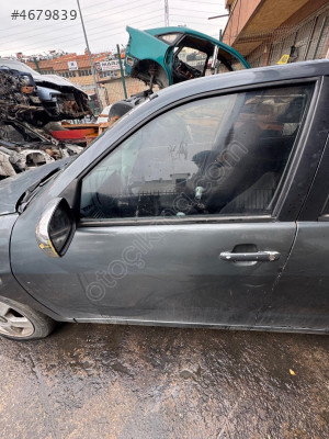 Seat Cordoba sol ön kapı