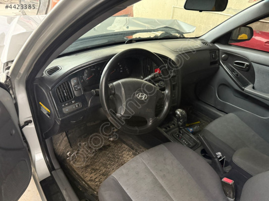 HYUNDAİ ELENTRA GÖĞÜS TORPİDO ÇIKMA ORJİNAL