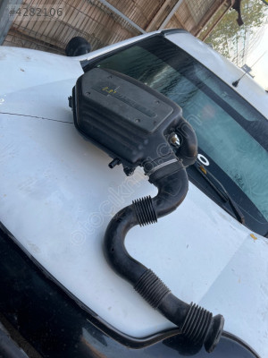 RENAULT KANGOO HAVA FİLİTRE KUTUSU