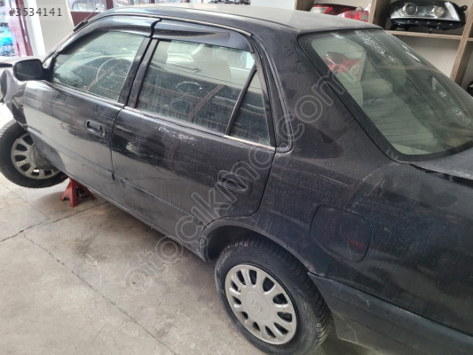 1999- 2002 TOYOTA COROLLA SOL ÖN KAPI