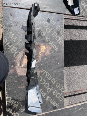 AUDİ A3 SAĞ MARŞBİYEL KAPATMA DOLGU PLAKASI