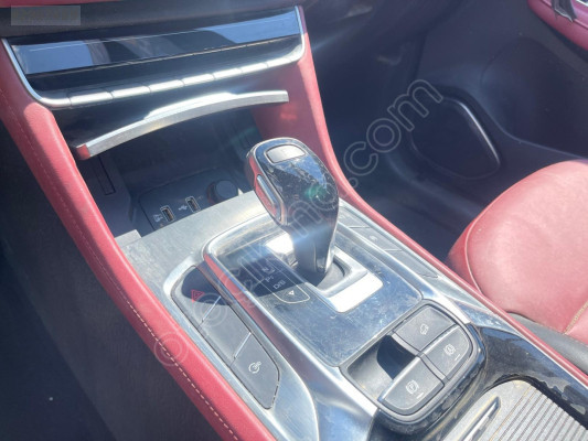 MG HS 1.5 BENZİNLİ 2023 MODEL VİTES KOLU