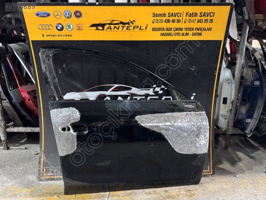 AUDİ A4 SAĞ ÖN KAPI 2019-2024 ÇIKMA ORİJİNAL