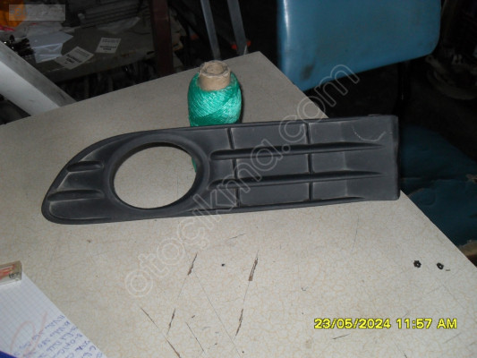 VOLVO S40 ÇIKMA SİS KAPAĞI