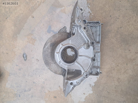 RENAULT MEGANE 3/FLUENCE KRANK ÖN KAPAK 8200563690