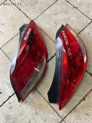 İNSİGNİA (A) SAĞ STOP ÇIKMA ORJİNAL