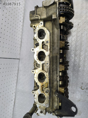 Mersedes 111 Motor silindir kapağı R1110163901