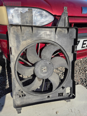 Megane 2 1.6 16V Orjinal Radyatör Fanı