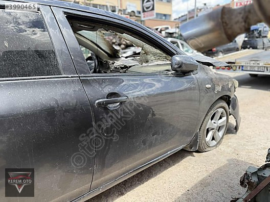 2008 Toyota Corolla Sağ Ön Kapı