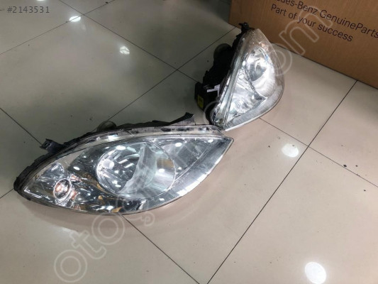 MERCEDES A SERİ W169 SAĞ FAR 1698200461