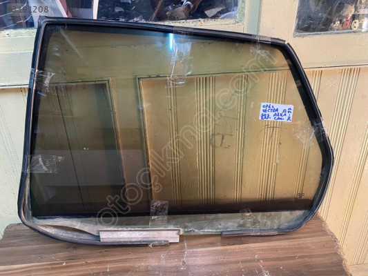1990-1997 Opel Vectra A Sol Arka Kapı Camı