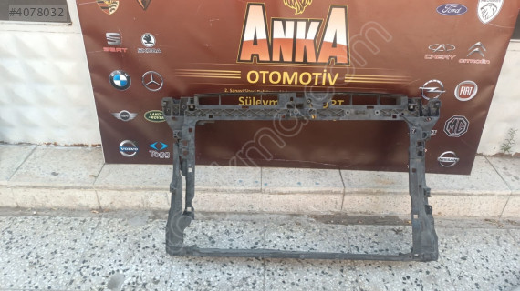 3V0805588 Orjinal 2015-2019 skoda süperb ön panel
