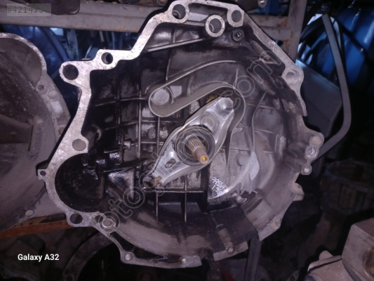 VW PASSAT 1.9 ŞANZIMAN KONUK OTO