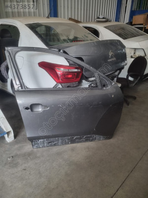 CİTRÖEN C4 X  ÇIKMA   KAPI