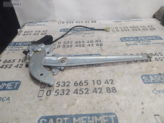 ÇIKMA TOYOTA LAND CRUİSER SAĞ ÖN CAM KRİKOSU K-023