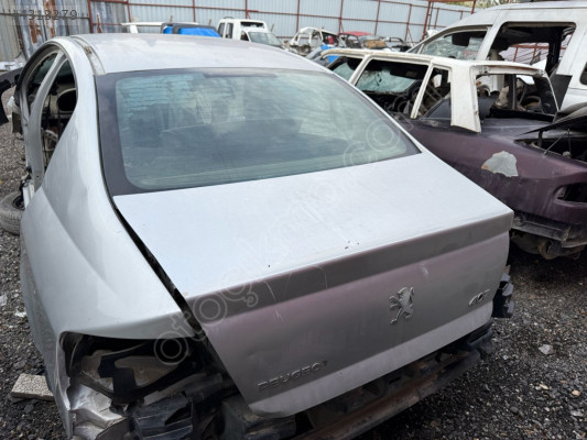 PEUGEOT 407 BAGAJ CAMI , PEUGEOT 407 ARKA CAM ORJİNAL