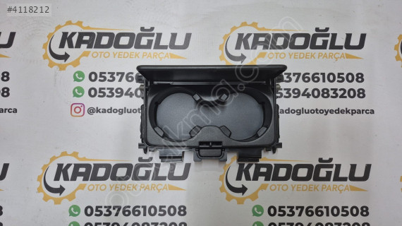 VOLVO XC90 ARKA ORTA KONSOL BARDAKLIK SIFIR ORJİNAL YEDEK PARÇA