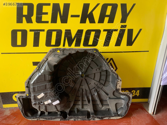 745140028R RENAULT SCENİC 3 BAGAJ HAVUZU ORJ ÇIKMA RENKAY KOCAELİ