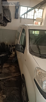 FİAT FİORİNO SOL ÖN ÇAMURLUK KONUK OTO