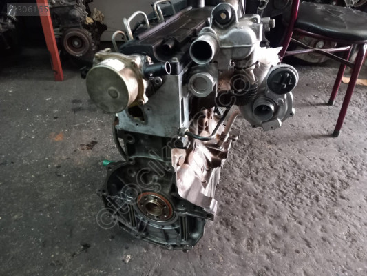 Renault clio 1.5 dci euro 3 arkadan marşlı motor komple