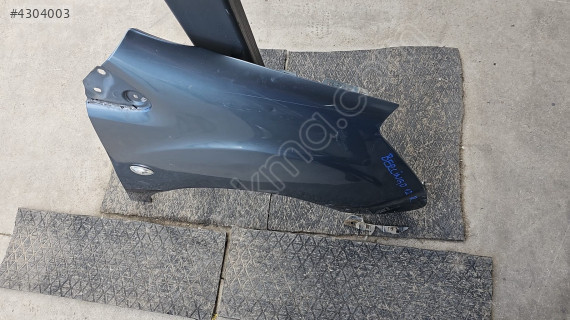citroen berlingo 2012 çıkma sağ ön çamurluk (son fiyat)