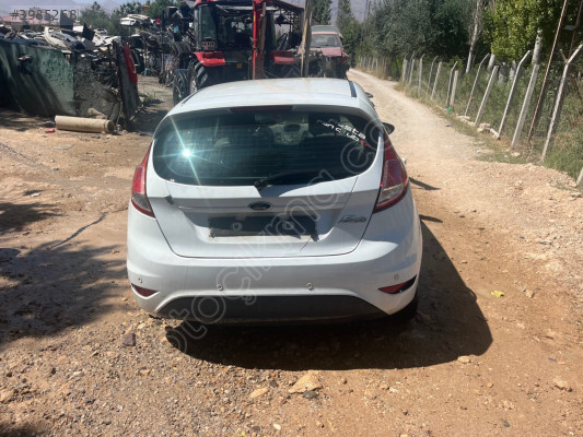 Fort fiesta Kople arkası. Kıç
