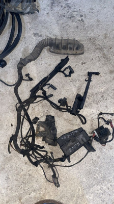 OPEL VECTRA B 2,0 DİZEL MOTOR TESİSATI SİGORTA KUTUSU