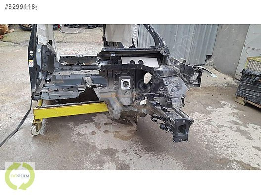VOLKSWAGEN TİGUAN 2016 2022 SOL ÖN ÇEYREK 5NA810135D