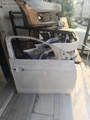 Taigo sağ ön kapı Polo sağ ön kapı orjinal çıkma parça