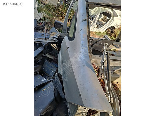 FORD FOCUS 2.5 (KESME) TAVAN ARKA ŞASİ ÇAMURLUK
