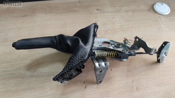 BMW F20 EL FREN KOLU ÇIKMA
