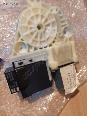 SEAT İBİZA CAM MOTOR BEYIN  6Q0 959 812 B