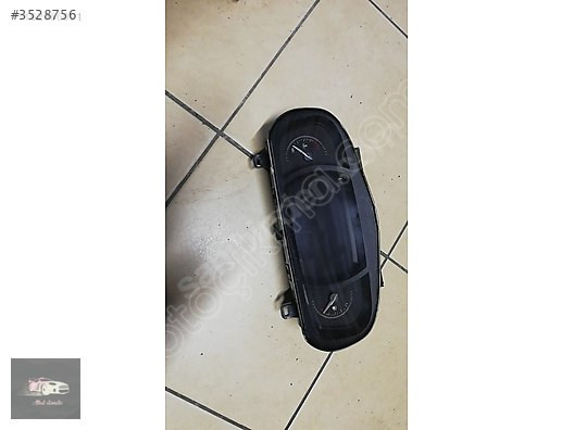 Renault Megane 2015 model dizel kilometre saati orjinal çıkma