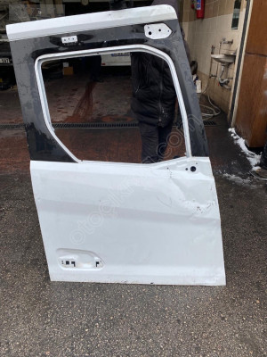 FORD F-MAX SAĞ KAPI ORJINAL LOKALLİK