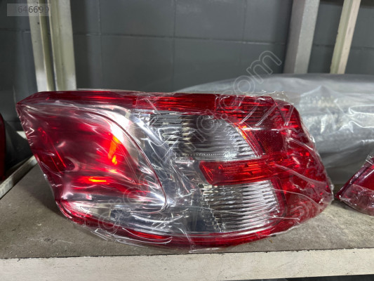 Peugeot 301 sol arka stop