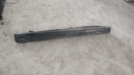 2013-2018 RENAULT TRAFİC ARKA TAMPON