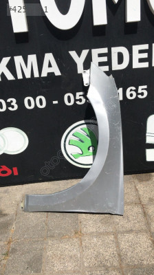 SKODA SUPERB SOL ÖN ÇAMURLUK