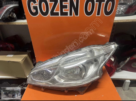 PEUGEOT 208 SOL FAR ORJİNAL ÇIKMA