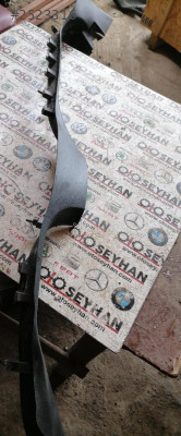 133259198 opel astra j sağ marşbiyel iç kaplaması