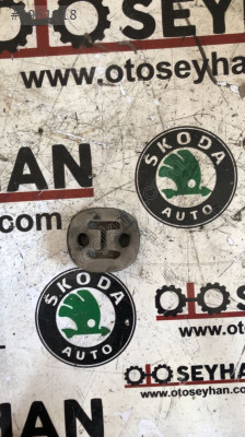 8D0253147E Passat b7 egzoz askı lastiği