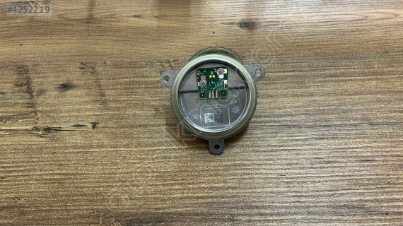 BMW G20 FAR LED BEYNİ ORJİNAL