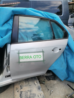 JETTA SOL ARKA KAPI 2005-2011