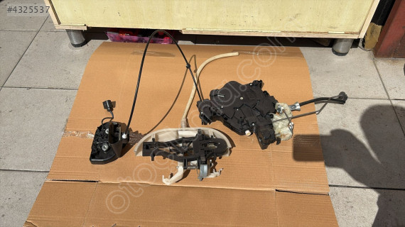 CADDY SAĞ SÜRGÜLÜ KAPI KİLİT MEKANİZMASI 2015 2020 ÇAĞRI OTO