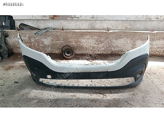 Renault trafic3 ön tampon 3.500 TL
