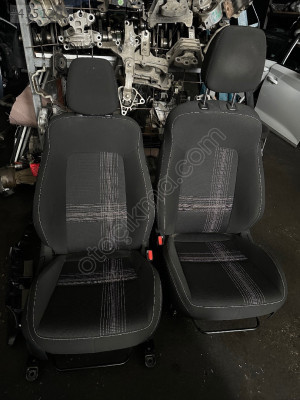 İ20 2023 SAĞ SOL ÖN KOLTUK ORJİNALL ÇIKMA PARÇAA