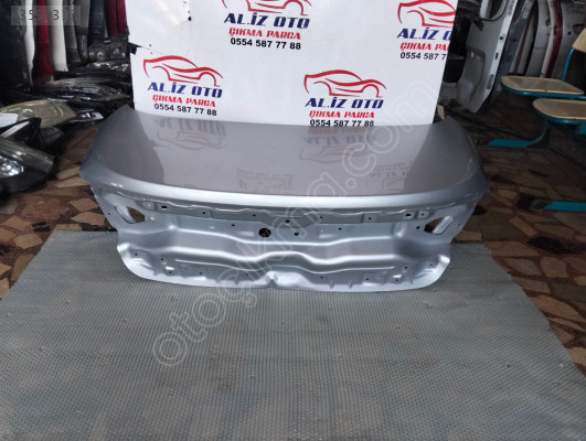 Renault megane 4 bağaj kapağı gri